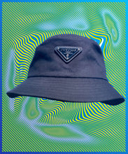 Load image into Gallery viewer, PSYCHO BUCKET HAT BLACK
