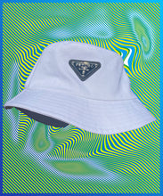 Load image into Gallery viewer, PSYCHO BUCKET HAT WHITE
